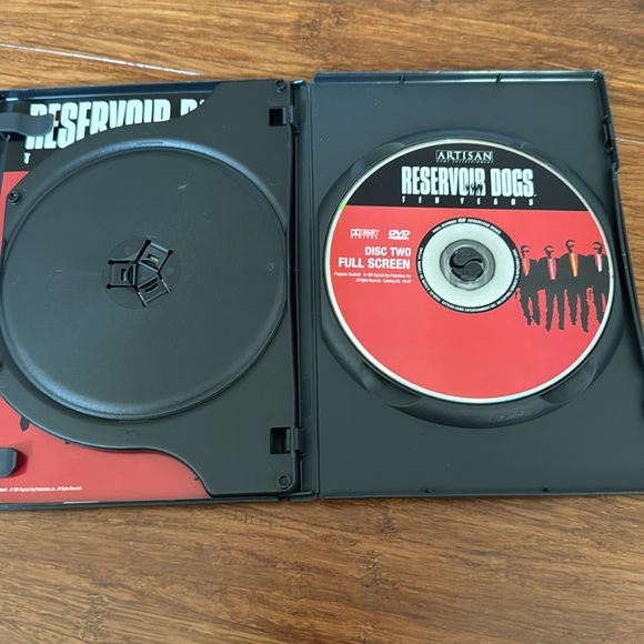 🌟 FREE🌟Reservoir Dogs 2 Disc DVD Set Tarantino Movie Special Edition Wide Screen - Picture 4 of 4